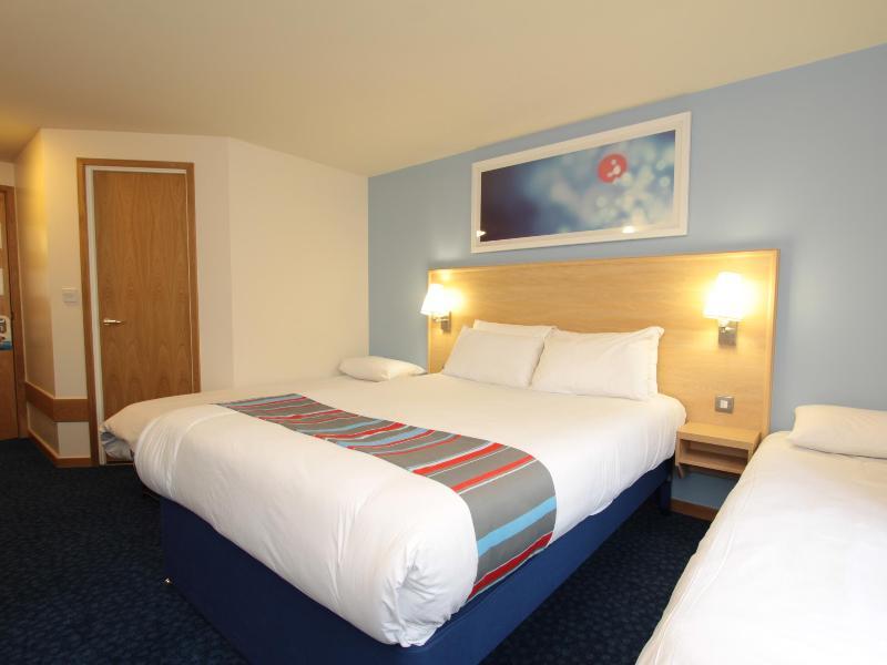 แทรเวลลอดจ์ บอร์นมัธ Hotel ภายนอก รูปภาพ